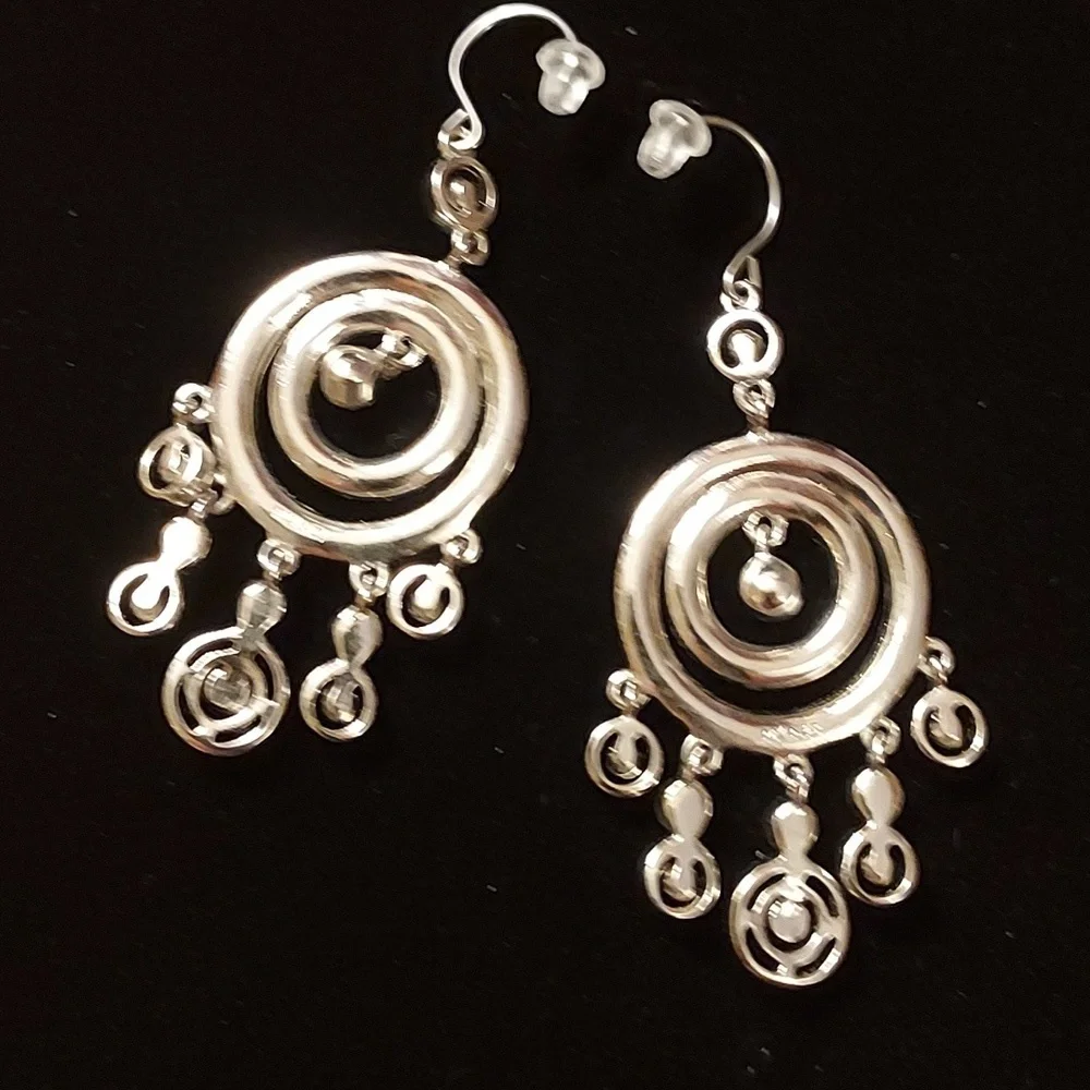 Monet vintage earrings